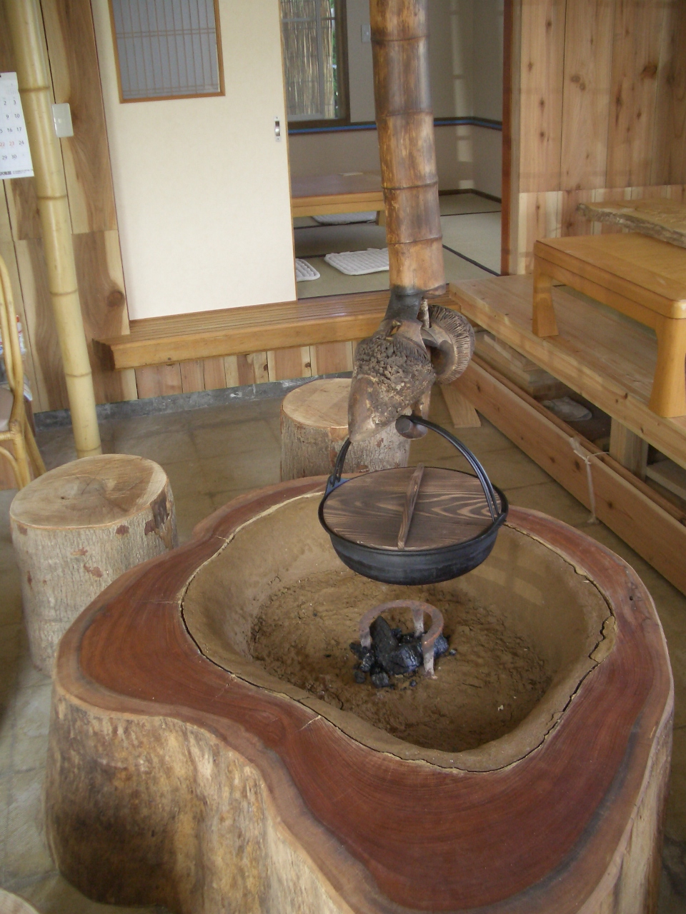 �؂�����ʂ��č�����͘F���B�ۑ��̈֎q�����ł��B